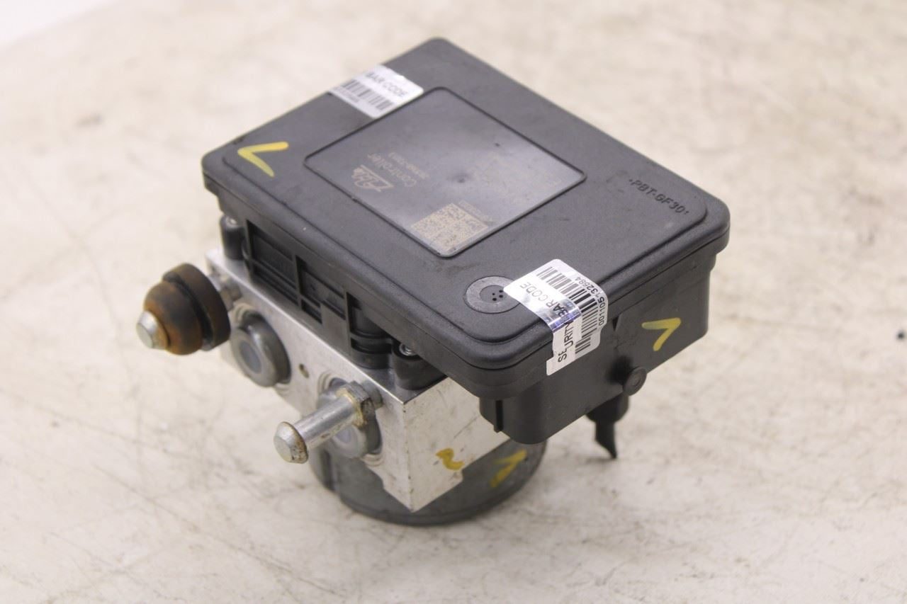 2019-2021 Hyundai Veloster 2L ABS Anti Lock Brake Pump Control Module 58900J32009