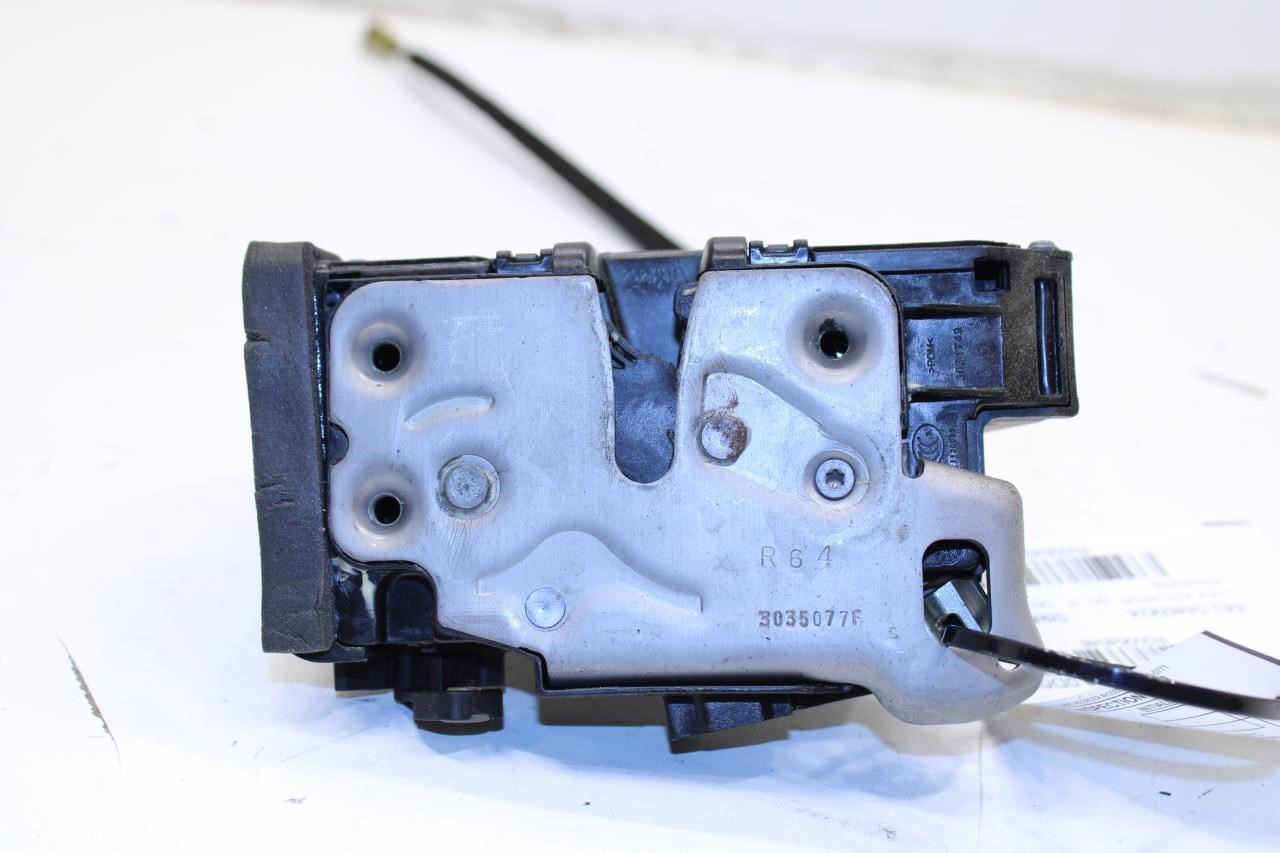 2024 Cadillac XT4 Premium Front Left Side Door Lock Latch Actuator 13546477 OEM - Alshned Auto Parts