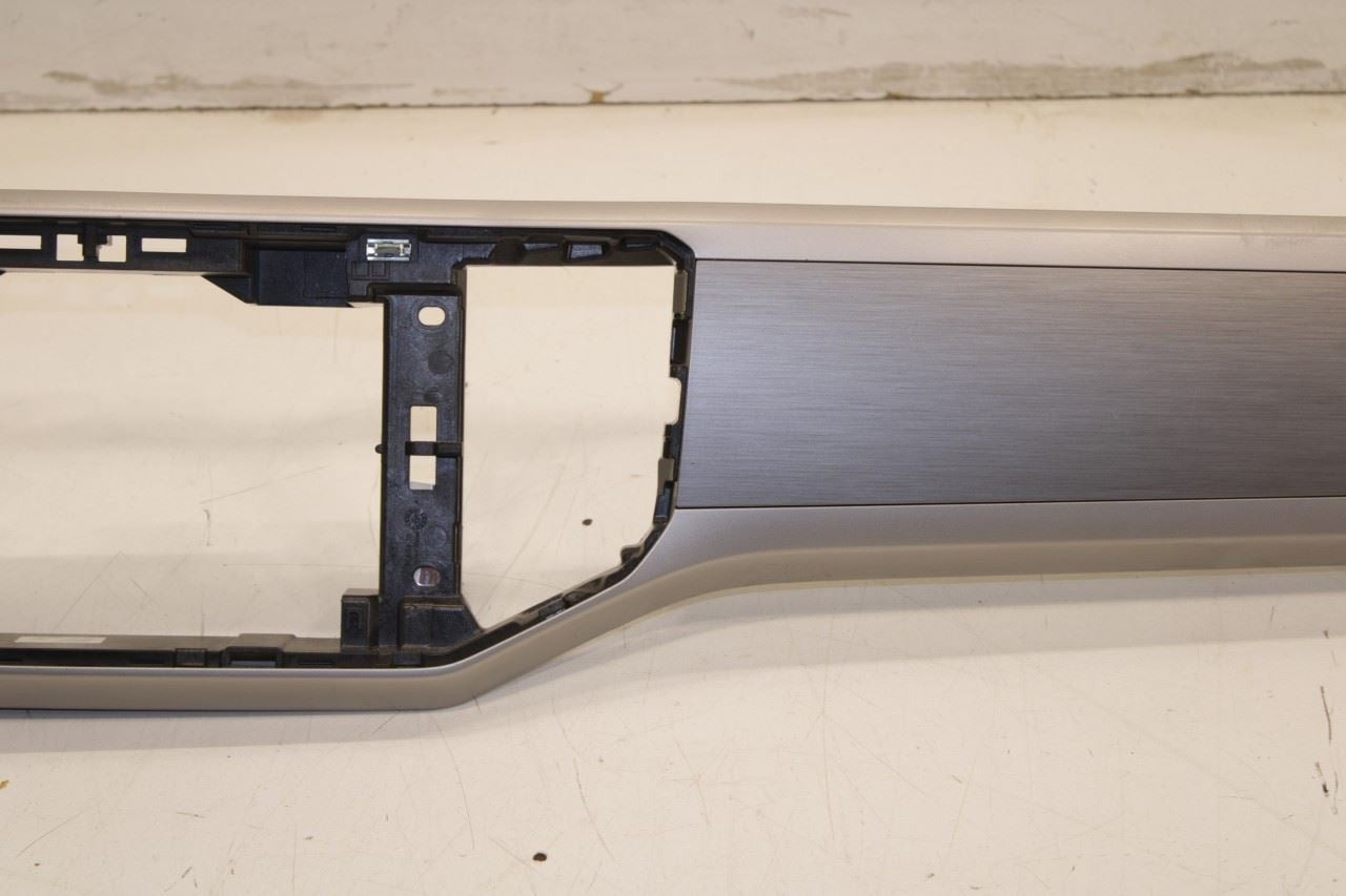18-19 Volkswagen Atlas S Front Right Passenger Side Dash Trim Bezel w/ Air Vent - Alshned Auto Parts