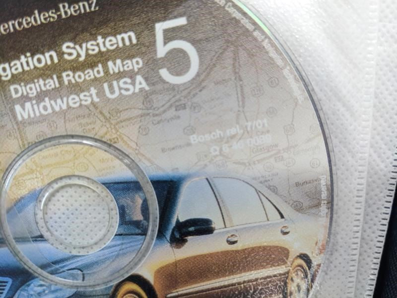 2000 Mercedes-Benz S430 Comand Navigation System CD Set of 11 Q-6-46-0053 OEM - Alshned Auto Parts