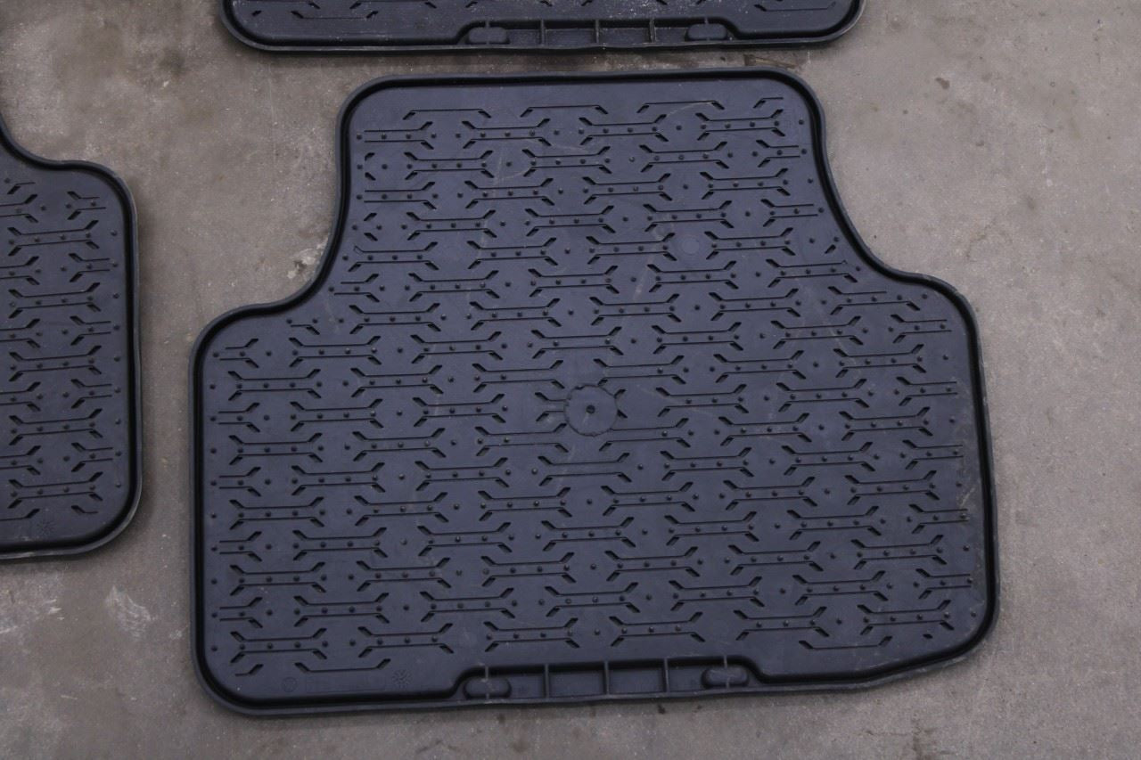 19-26 Volkswagen Jetta SE Front Rear RH Left Side All Weather Rubber Floor Mats - Alshned Auto Parts