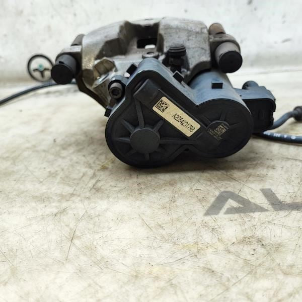 2015-2018 Mercedes-Benz C300 Rear Left Disc Brake Caliper 205-423-03-81 OEM - Alshned Auto Parts