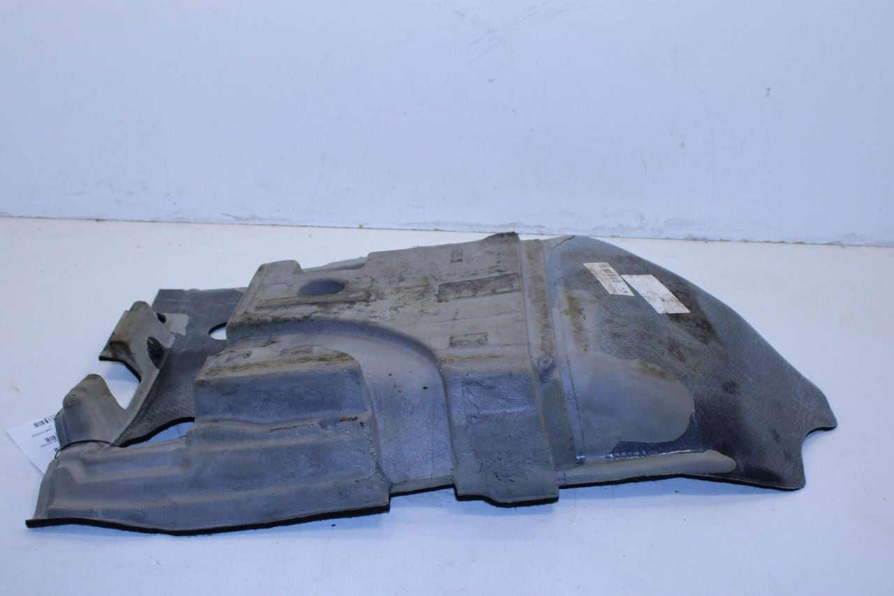 17-23 Jeep Renegade Sport 2.4LFront Passenger Right Side Floor Carpet Liner Mat - Alshned Auto Parts