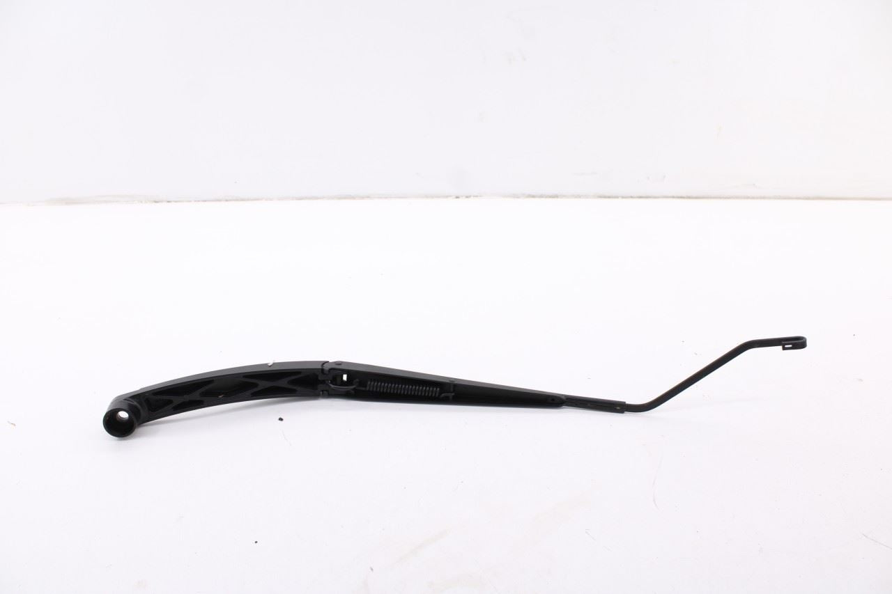 18-2024 Chevrolet Equinox LT Front Left and Right Side Windshield Wiper Arm OEM6