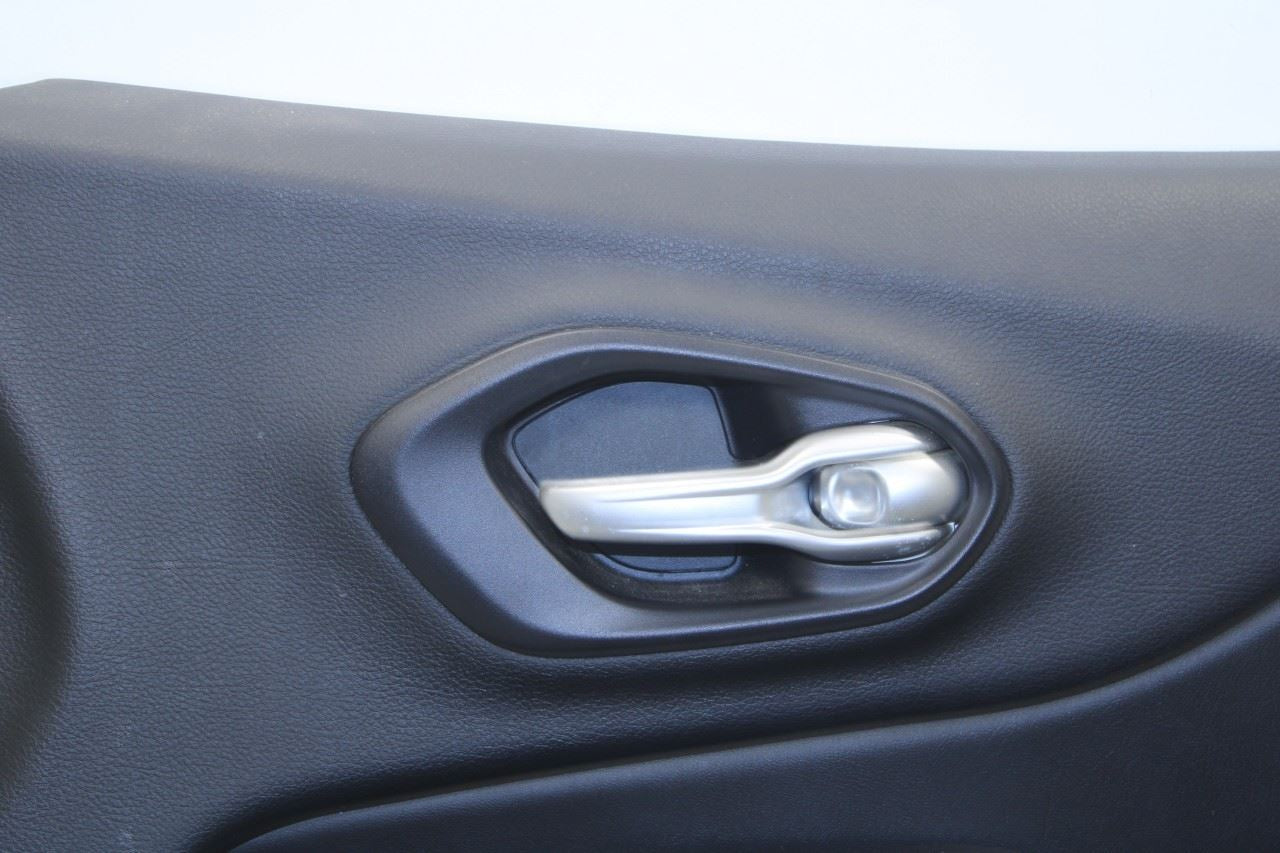 2016-2017 Jeep Cherokee 75th Anniversary Front Right Door Trim Panel 5XG521VHAC - Alshned Auto Parts
