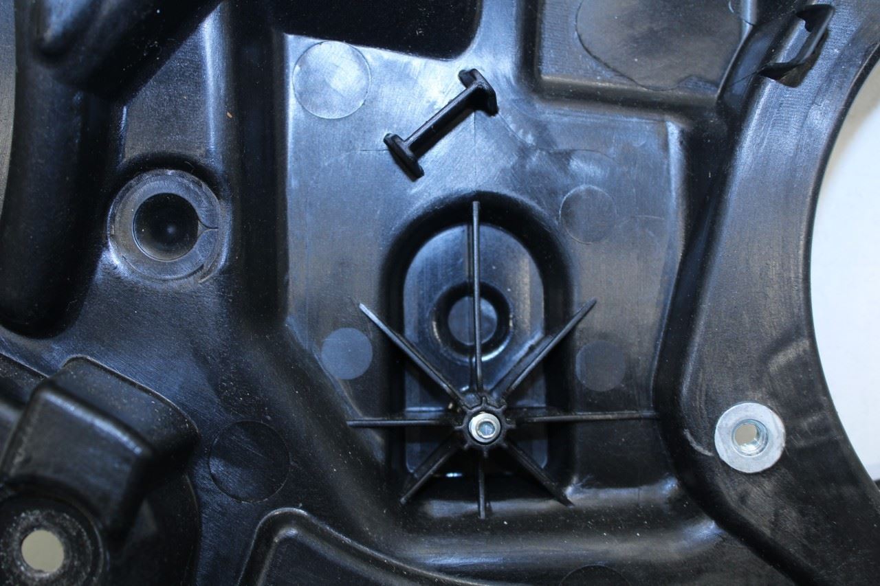 2017-19 Alfa Romeo Giulia Ti RR LH Door Window Regulator w/ Carrier 00505514980 - Alshned Auto Parts