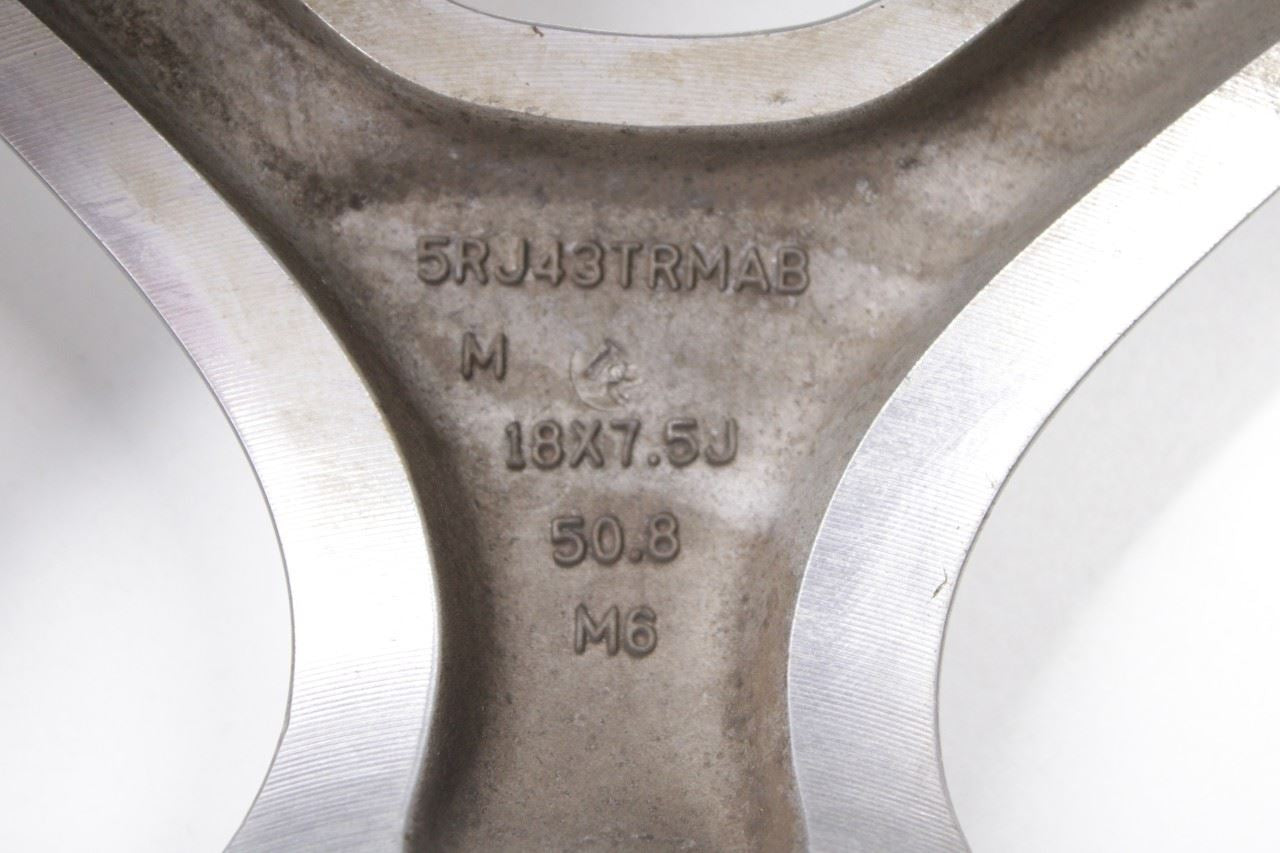 2017-2020 Chrysler Pacifica Limited Aluminum Wheel R18x7.5J 5 Y Spoke *ReaD* - Alshned Auto Parts