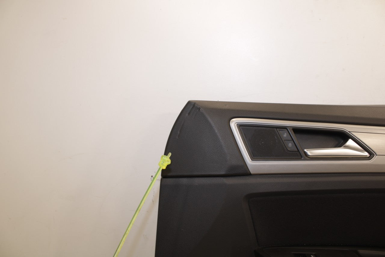 2018-19 Volkswagen Atlas S Front Right Door Trim Panel 3CN867012EHSG OEM *ReaD* - Alshned Auto Parts