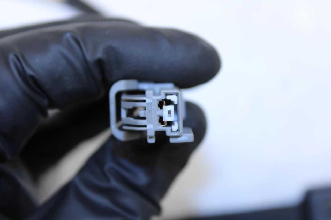 14-18 Jeep Grand Cherokee Limited Front RH or LH Seat Belt Buckle 1VL12DX9AB OEM - Alshned Auto Parts