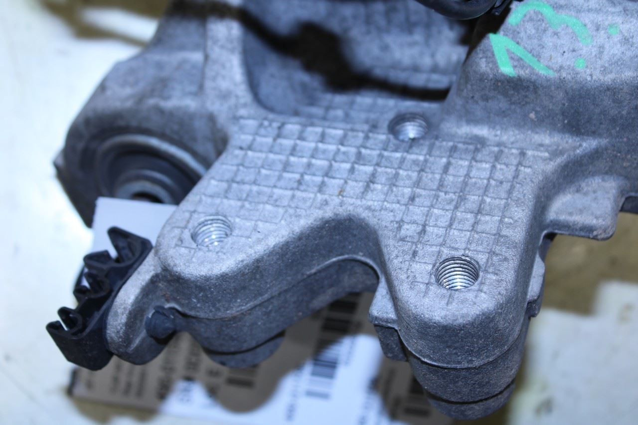 2014-23 Jeep Cherokee 75th Anniversary Rear Left Driver Side Spindle Knuckle Hub - Alshned Auto Parts