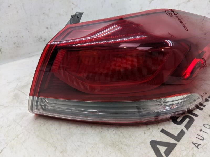 2016-18 Hyundai Elantra SE 2.0L Rear Passenger Right Side Outer Tail Light Lamp2