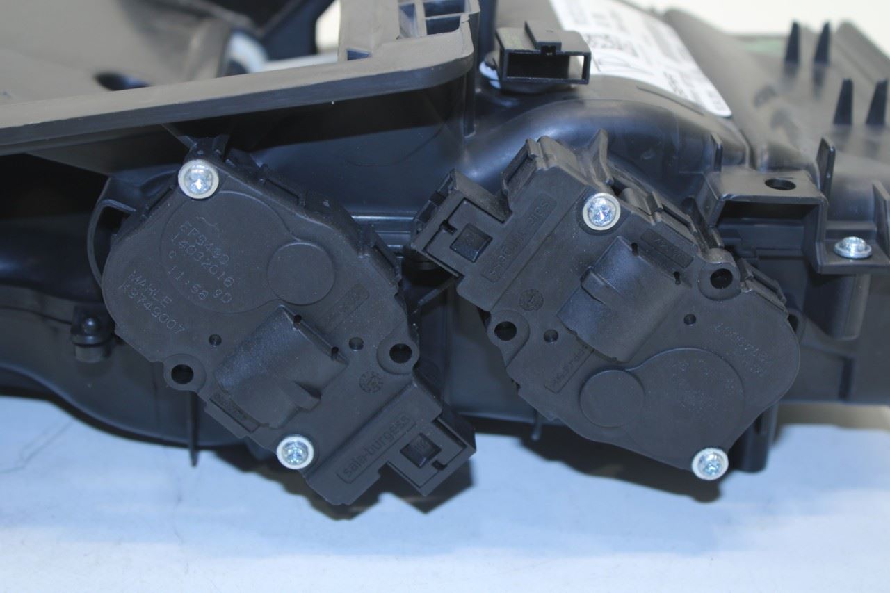 2012-16 Porsche Panamera 4 Front Left Floor Air Vent Distributor Upper w/ Motors - Alshned Auto Parts