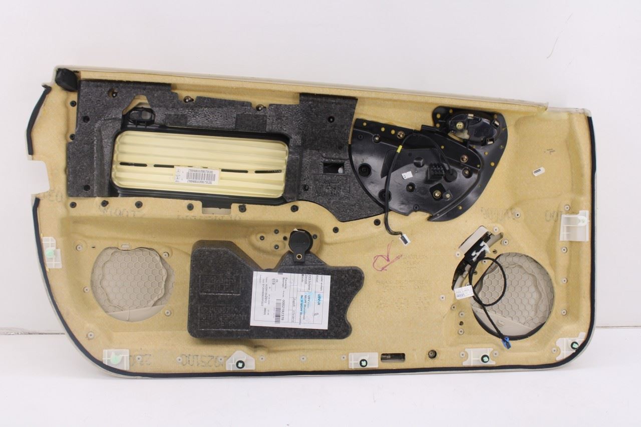 2006-09 Mercedes-Benz CLK 350 Coupe Front Right Side Door Trim Panel 209720207210