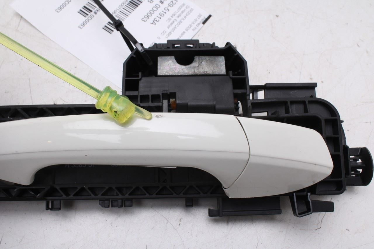10-16 Mercedes-Benz E350 Sport 4Matic 3.5L Front Door Right Side Exterior Handle - Alshned Auto Parts