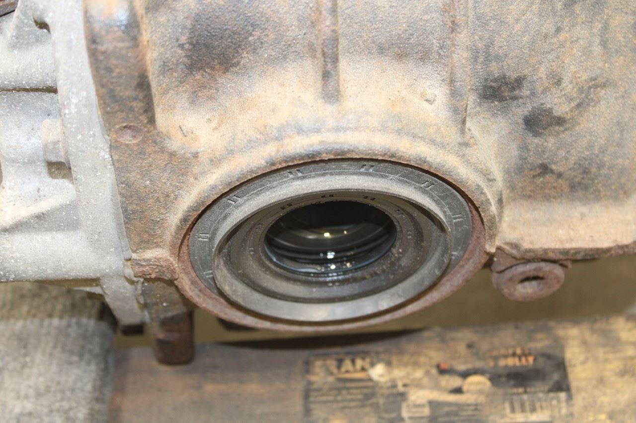 2013-2020 Lexus GS350 3.5L AWD Rear Axle Differential Carrier 3.769 ratio 115K - Alshned Auto Parts