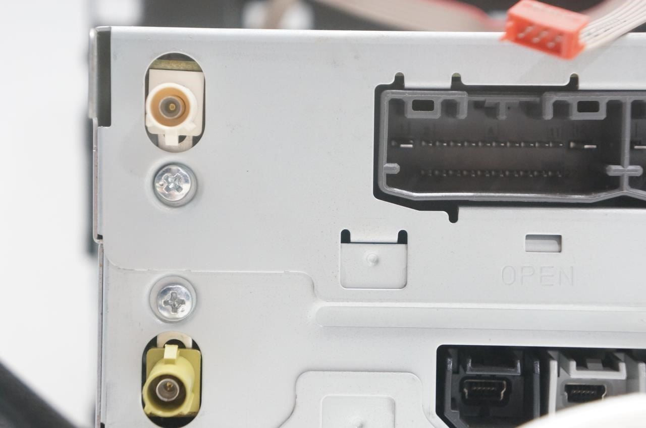 2014-2017 Maserati Ghibli Audio Radio SD CD Receiver w Control Panel 06700310590 - Alshned Auto Parts