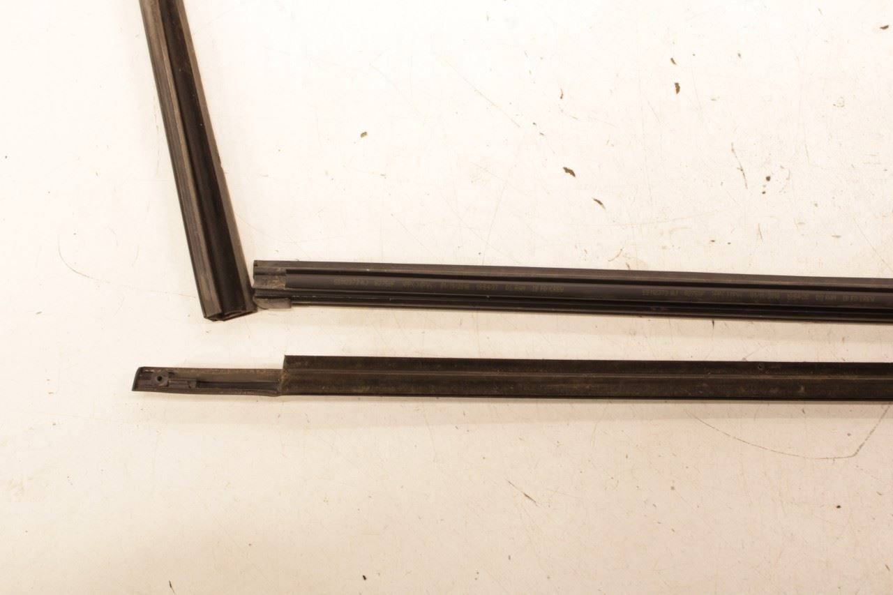 2011-2023 RAM 2500 Tradesman Front Right Door Run Channel w/ Belt Weatherstrips - Alshned Auto Parts