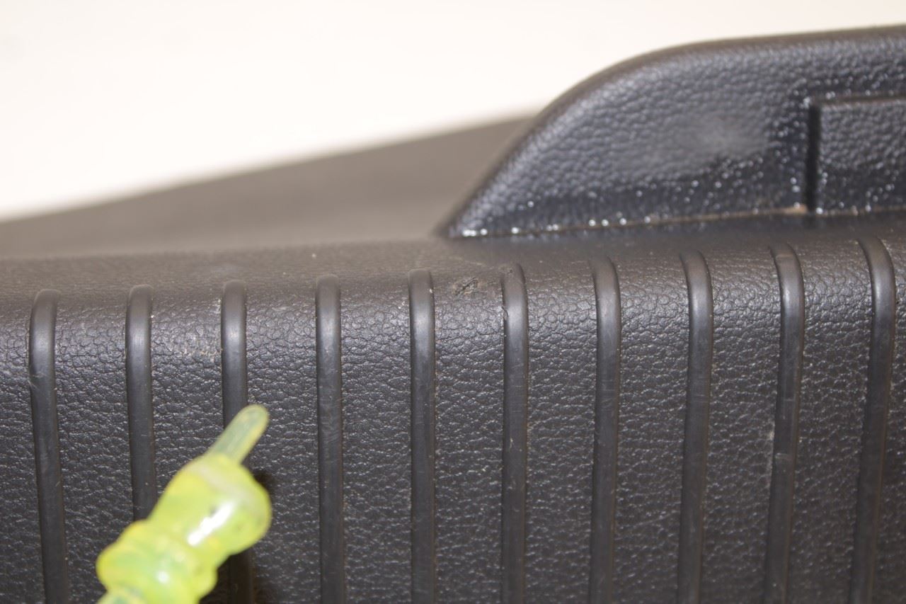 2018-24 Volkswagen Atlas S 3.6L Rear Trunk Sill Scuff Trim Cover 3CN-863-459-82V - Alshned Auto Parts