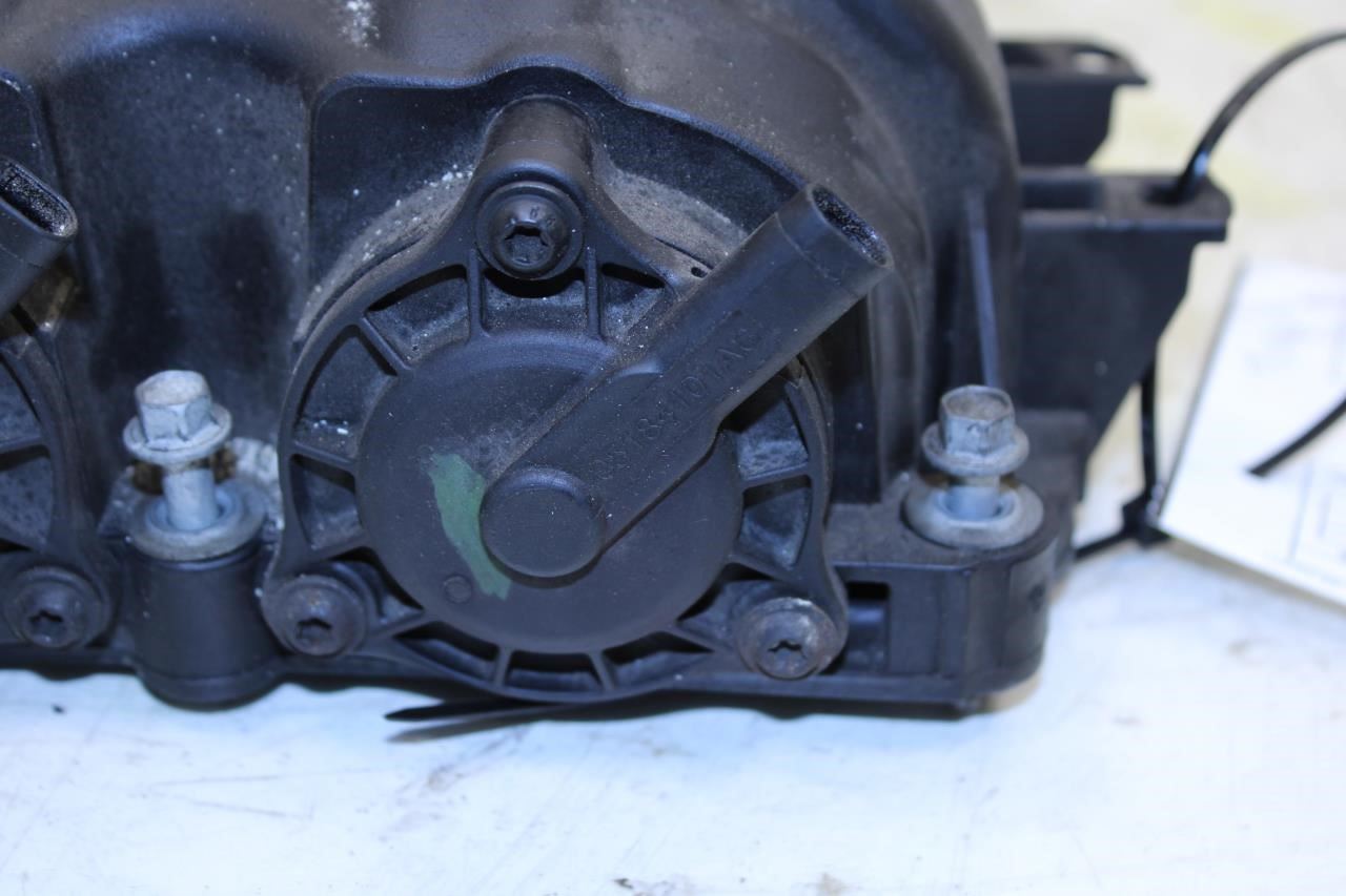 2011-2015 Jeep Grand Cherokee Limited 3.6L Left Side Engine Cylinder Head Cover - Alshned Auto Parts