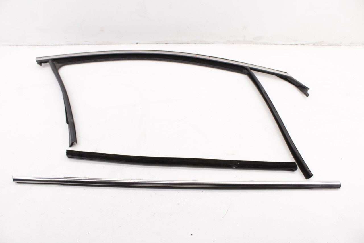 16-20 KIA Sorento EX FR RH Door Run Channel w/ Belt Outer and Inner Weatherstrip - Alshned Auto Parts