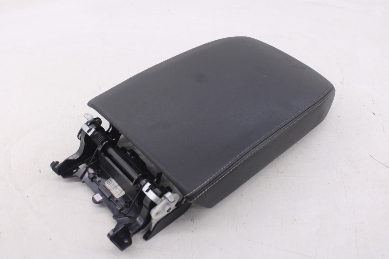 2020-23 Volkswagen Atlas SE Center Console Armrest Storage Lid 3CN864207A *ReaD* - Alshned Auto Parts