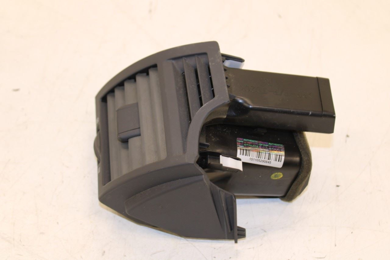 07-11 Toyota Camry LE Front Right and Left Outer Air Vent Grille 55670-06101-B1 - Alshned Auto Parts