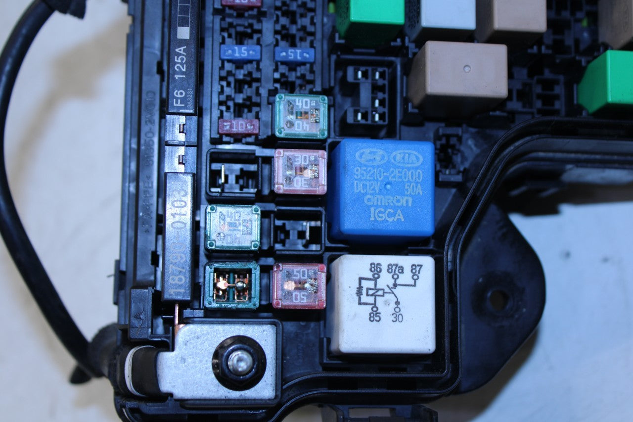 2011-14 Hyundai Veloster 1.6L FWD Engine Bay Fuse Relay Junction Box 91207-2V375 - Alshned Auto Parts