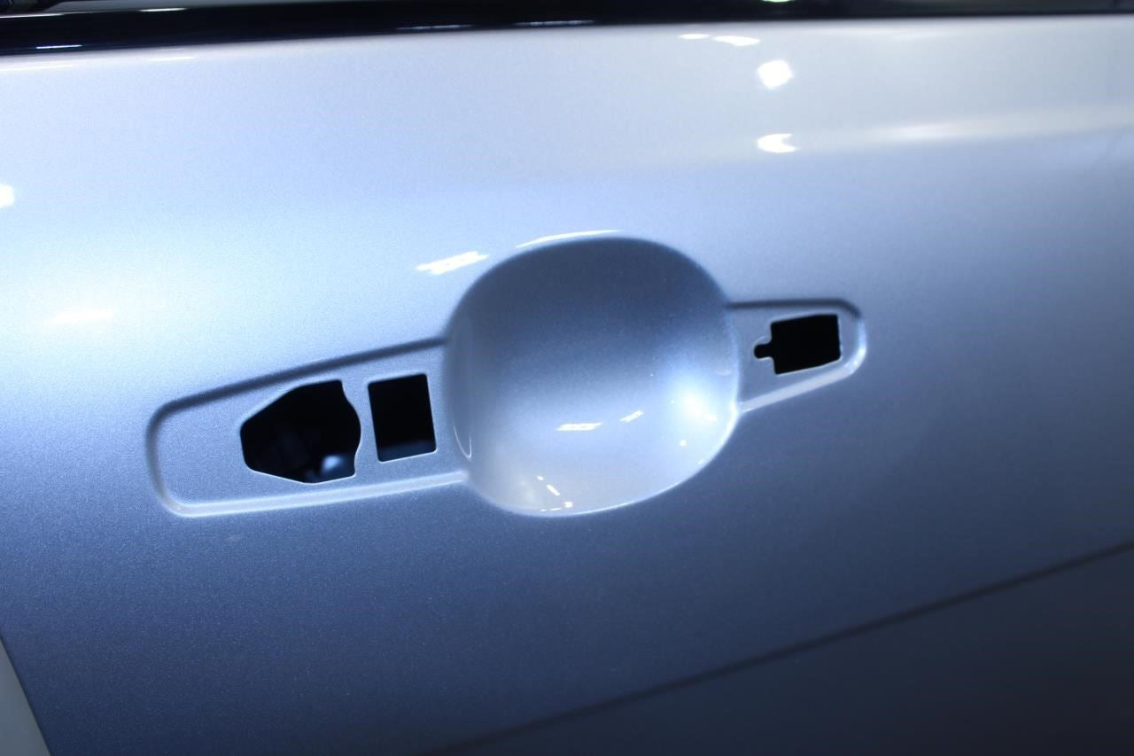 2017-2020 Jaguar XE R-Dynamic S Front Right Passenger Door Shell Panel T4N2632 - Alshned Auto Parts