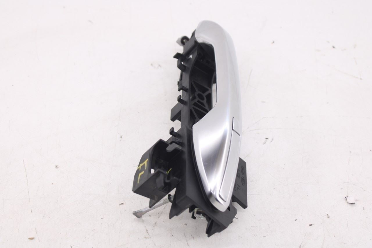 20-22 Hyundai Palisade Limited 3.8L Front Driver Left Side Door Exterior Handle3