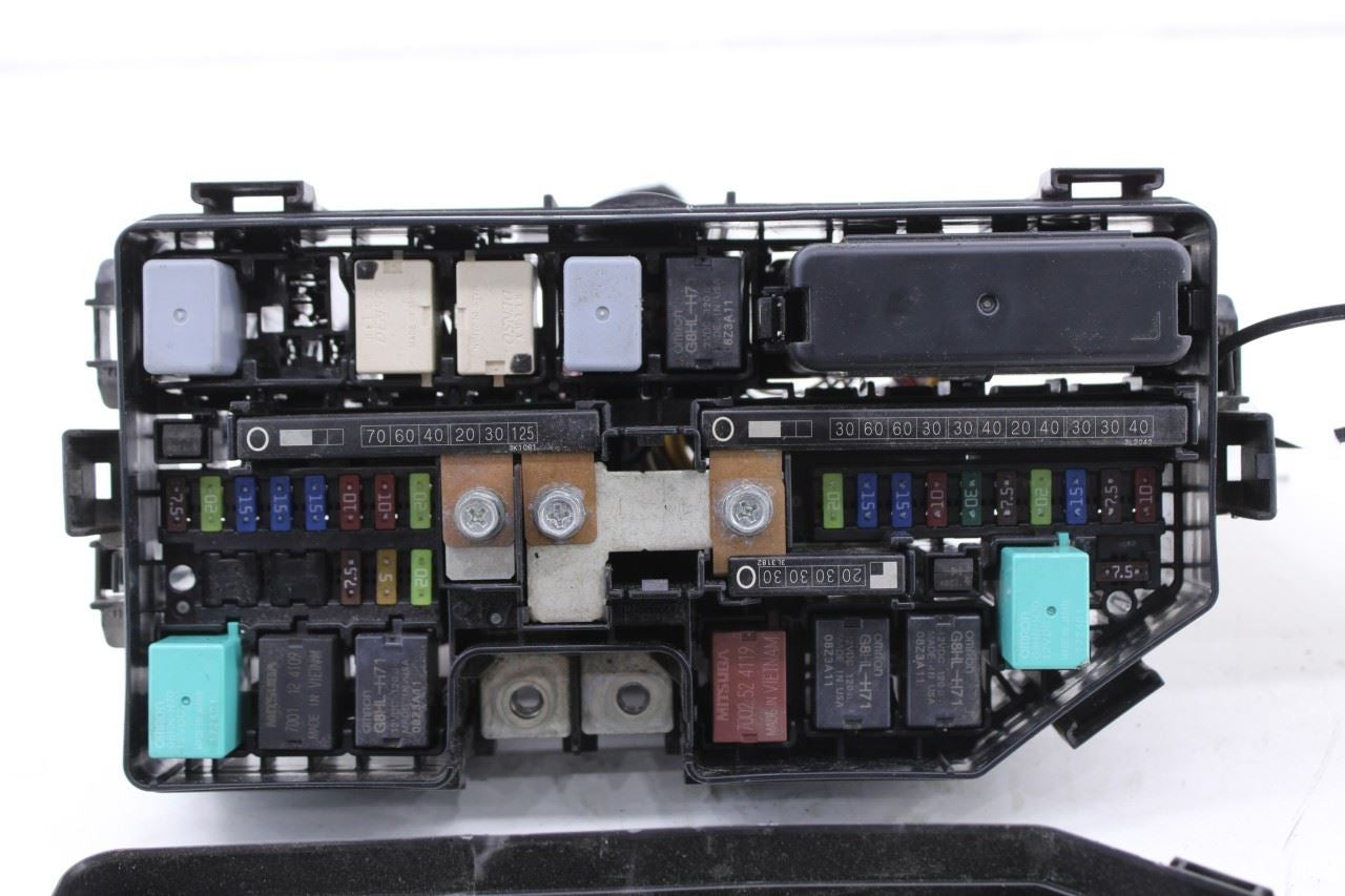2015-17 Acura TLX Tech 3.5L Engine Fuse Relay Junction Box 32200-TZ3-A13 *ReaD*5