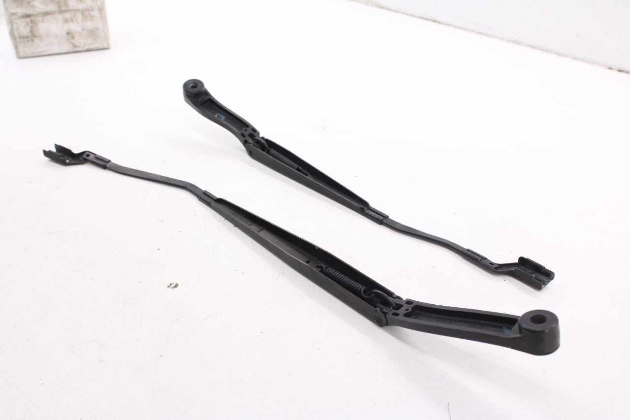 2017-2019 Buick Lacrosse Premium Front Left and Right Side Windshield Wiper Arm - Alshned Auto Parts