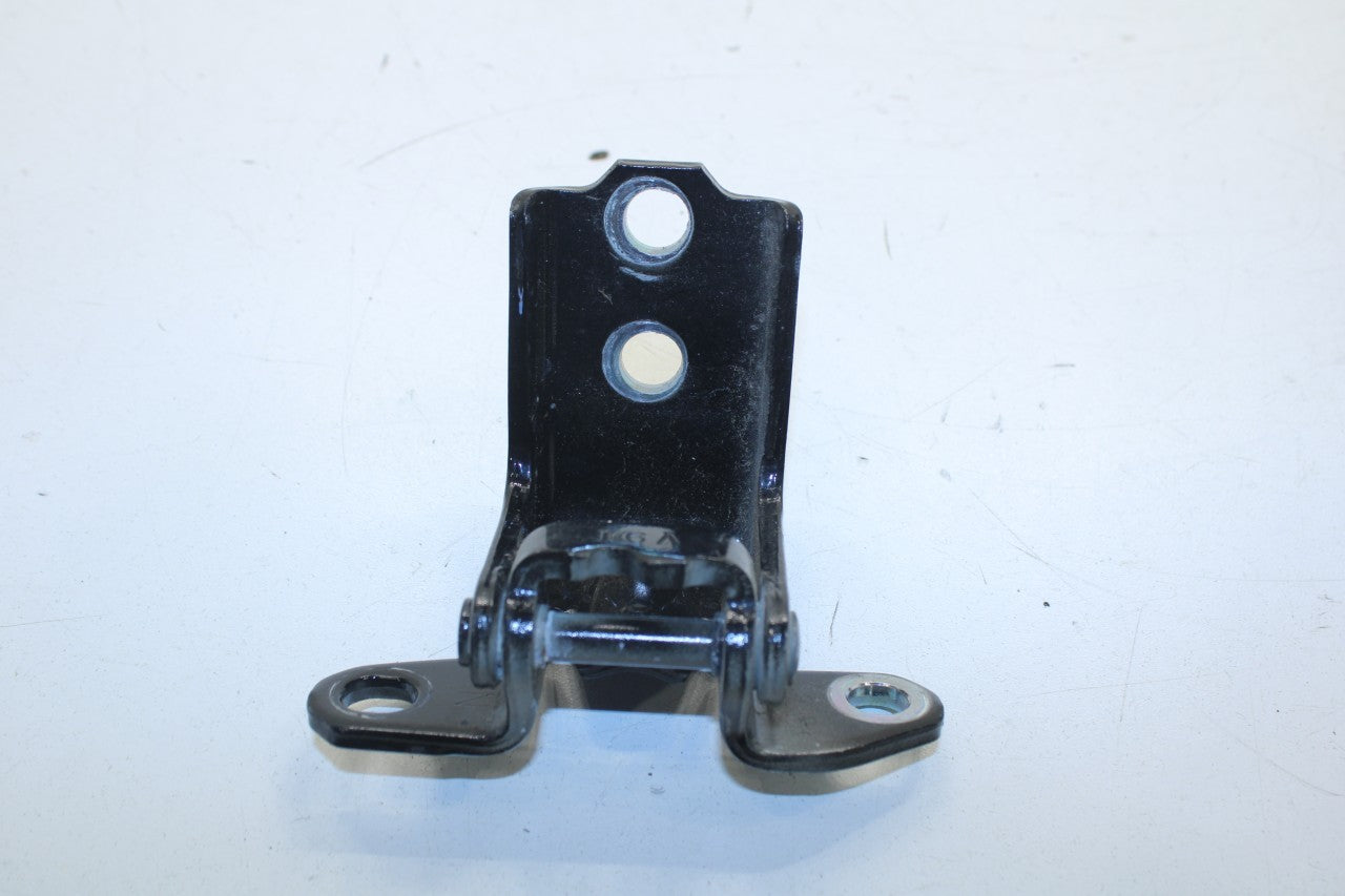 2018-2025 Mitsubishi Eclipse Cross ES Rear Right Door Hinge Upper and Lower Pair - Alshned Auto Parts