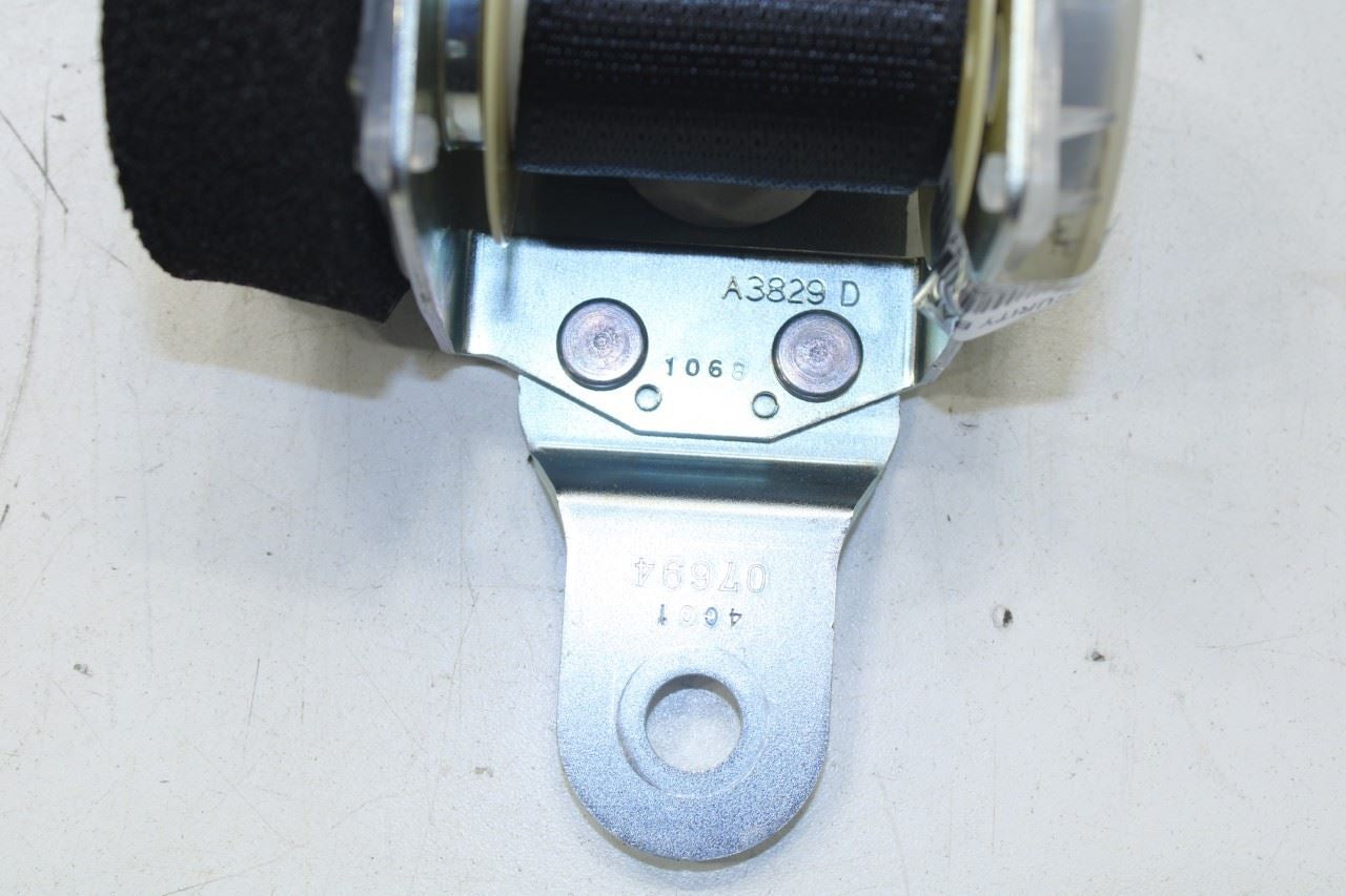 13-16 Lexus GS350 AWD Rear Center 2nd Row Seat Belt Retractor 73480-30291-C1 OEM - Alshned Auto Parts