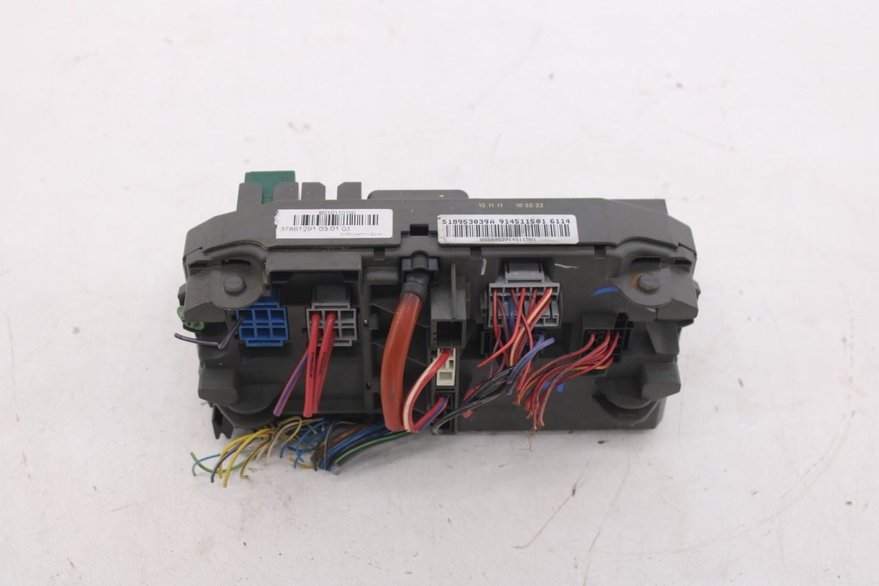 2007-13 BMW X5 xDrive35i 3.0L Front Power Distribution Fuse Relay Junction Block5