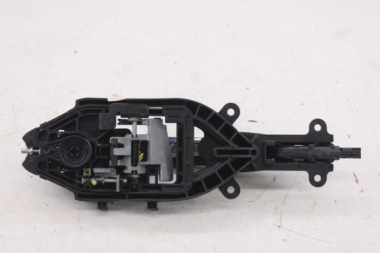 2020-26 Ford Escape ST-Line 1.5L FWD Front Driver Left Side Door Exterior Handle - Alshned Auto Parts