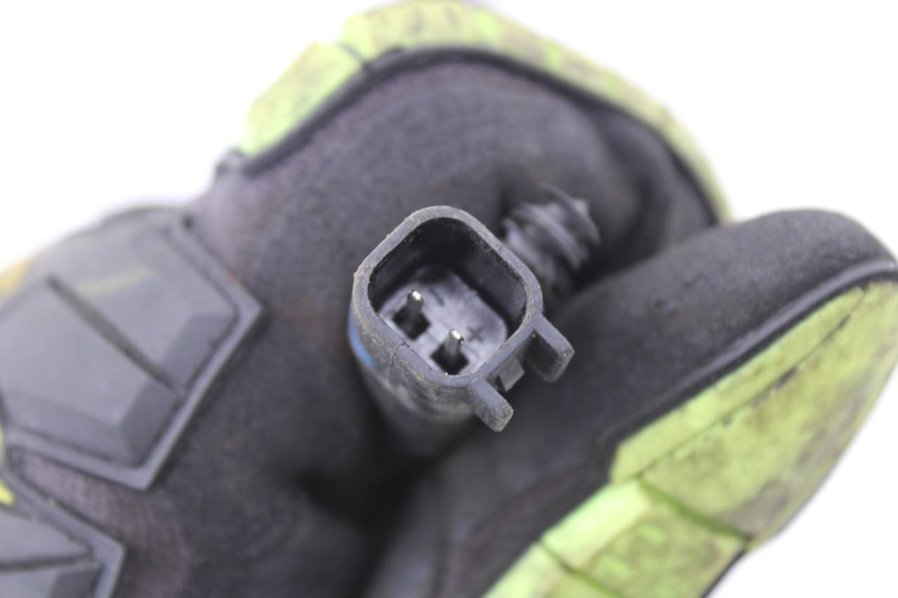 11-15 Dodge Durango SXT AWD Rear Driver Left Side Spindle Knuckle Hub 4877103AD9