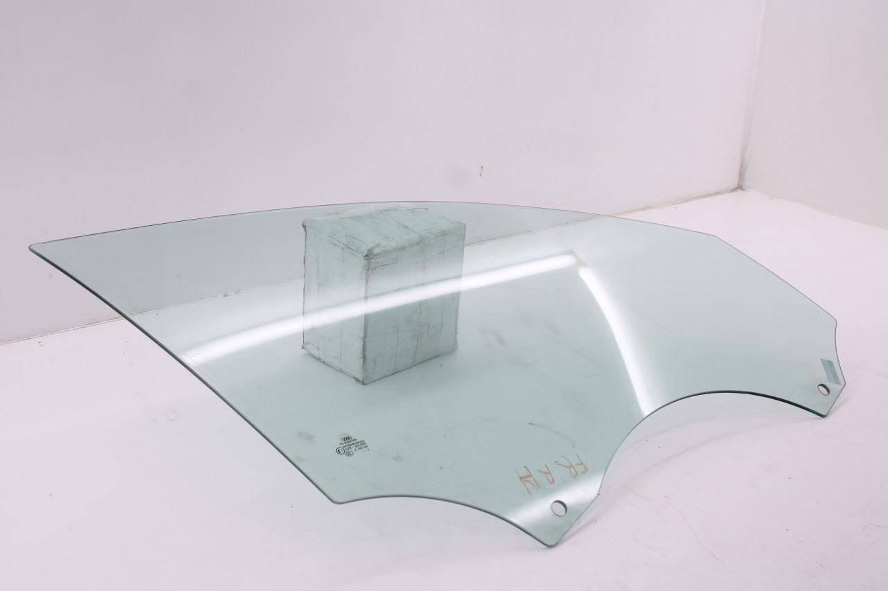 2011-2016 Audi S4 Premium Plus Front Right Door Window Movable Glass 8K0845202D2