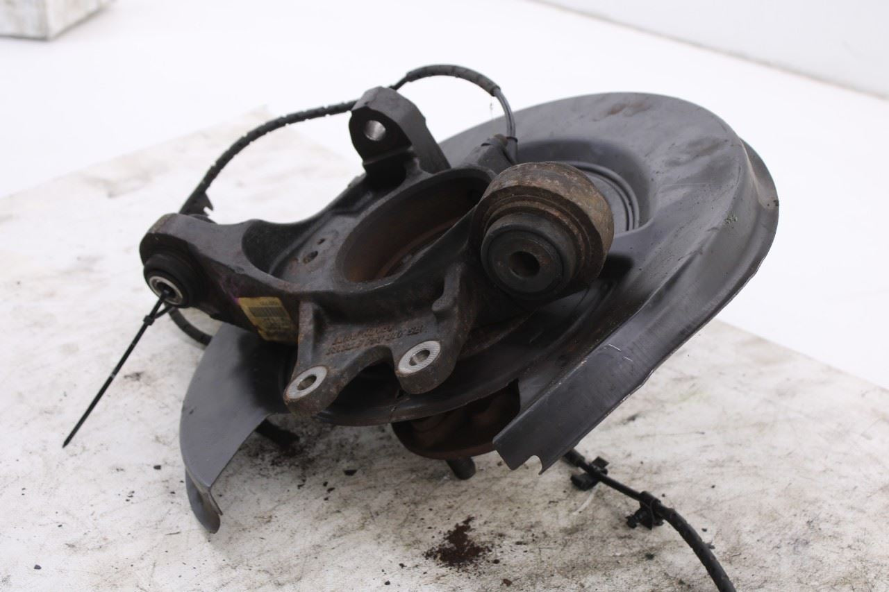 2010-2012 Land Rover Range Rover HSE 5.0L 4WD Rear Left Side Spindle Knuckle Hub - Alshned Auto Parts