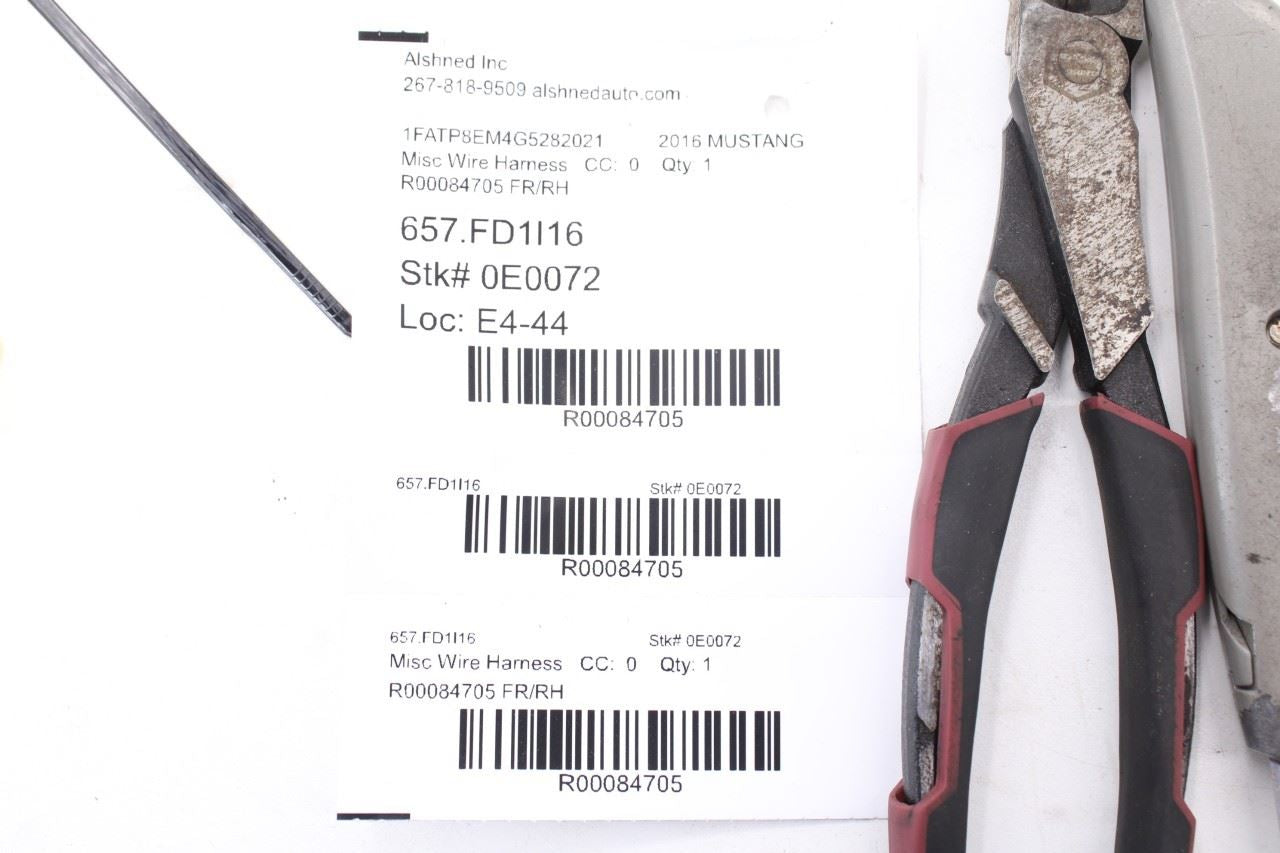 2015-19 Ford Mustang Conv V6 RWD 2Dr Front Right Door Wire Harness FR3T-14630-AF9