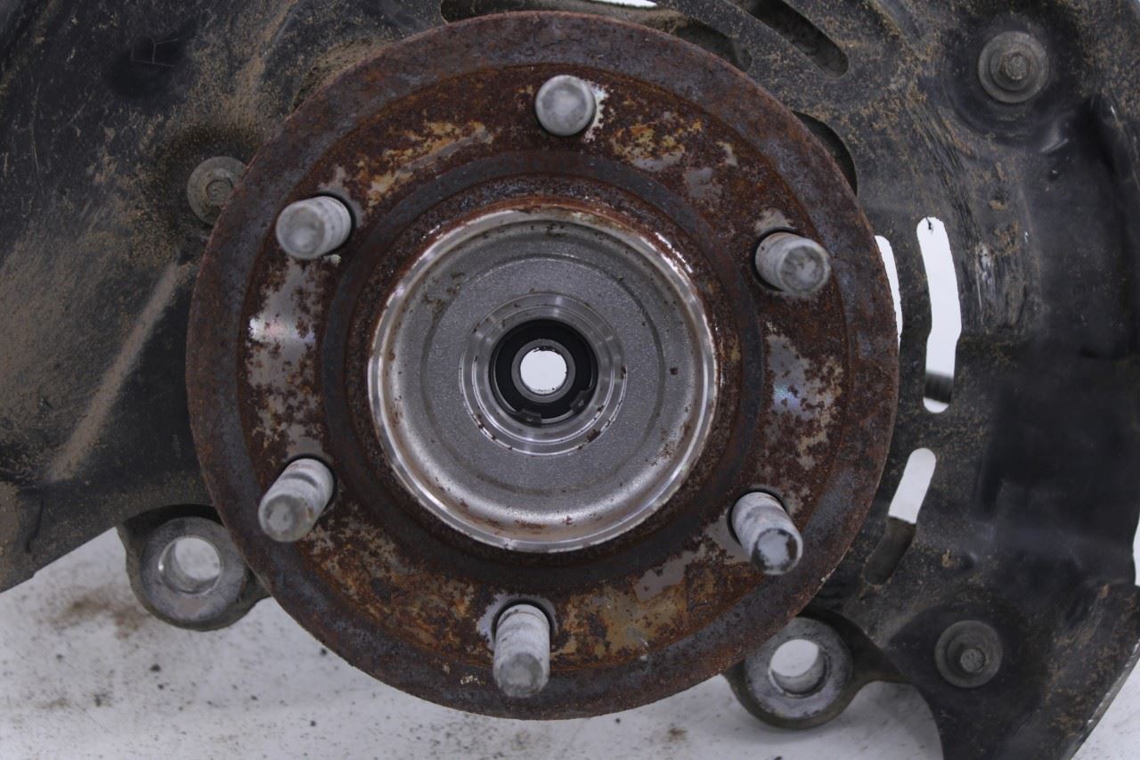 2018-2021 Ford Expedition Max XLT Front Right Passenger Side Spindle Knuckle Hub4