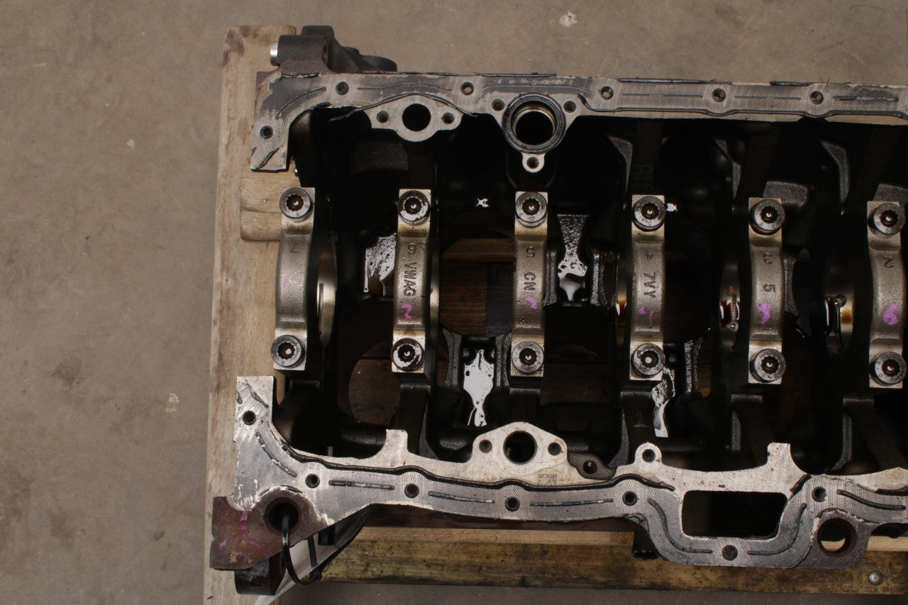 18-23 Volkswagen Atlas S 3.6L Engine Cylinder Block VIN R 5th digit 100K *ReaD* - Alshned Auto Parts
