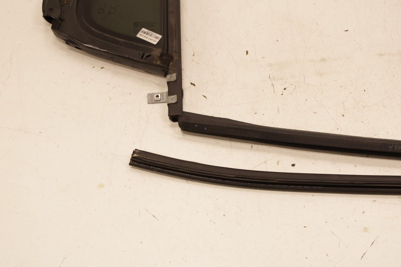 17-23 GMC Acadia SLT-1 Rear RH Door Vent Glass Run Channel w/ Belt Molding Seal - Alshned Auto Parts