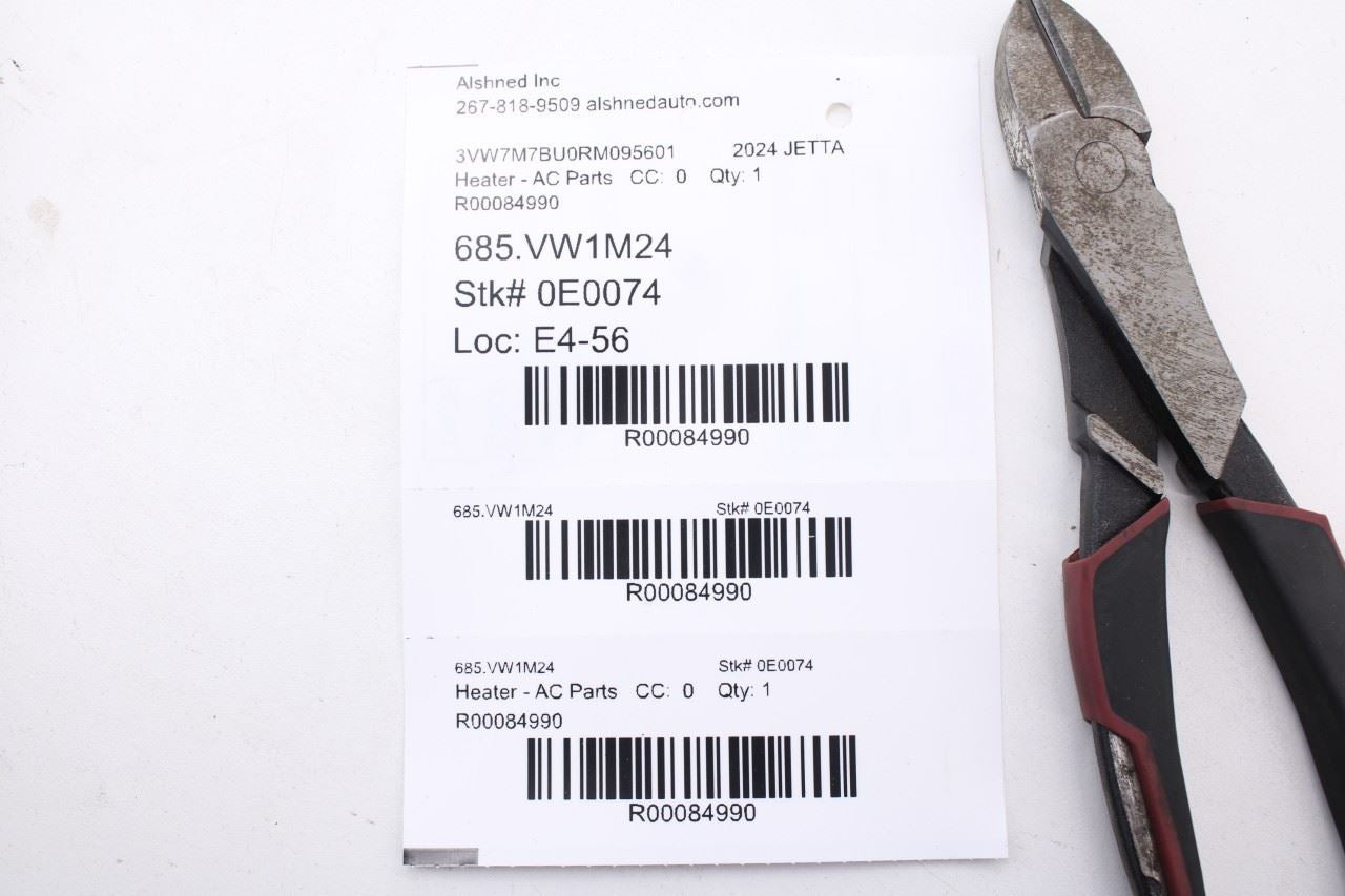 2019-25 Volkswagen Jetta SE HVAC System Wire Harness w/ Blend Door Actuator Set18