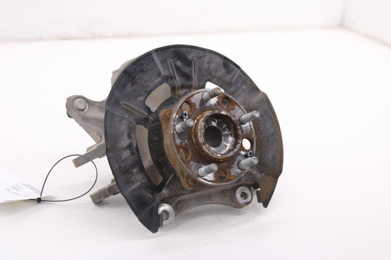 2021-23 Hyundai Santa Fe SEL AWD Rear Right Side Spindle Knuckle Hub 52711-S2EA03