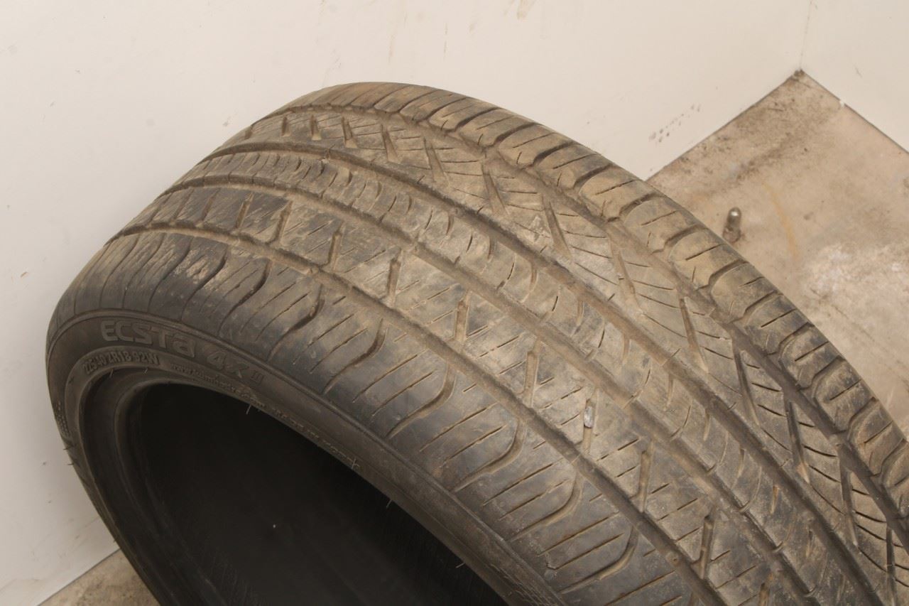 2022 Tire Kumho Ecsta 4X II 225/40ZR18 92W R811906