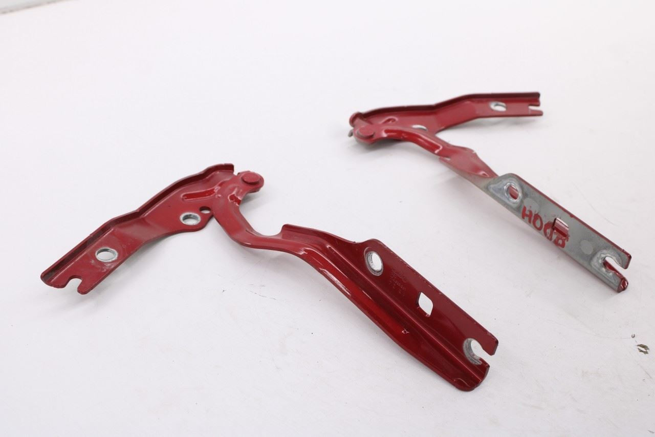 19-26 Volkswagen Jetta SE Front Right Passenger and Left Driver Side Hood Hinge2