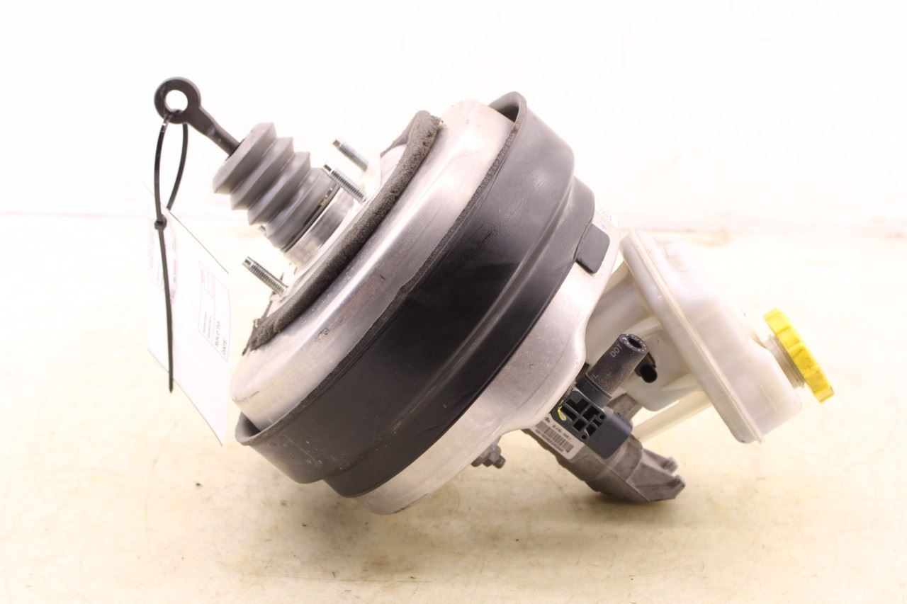 16-21 Jeep Grand Cherokee Limited Brake Booster w/ Master Cylinder w/ Reservoir - Alshned Auto Parts