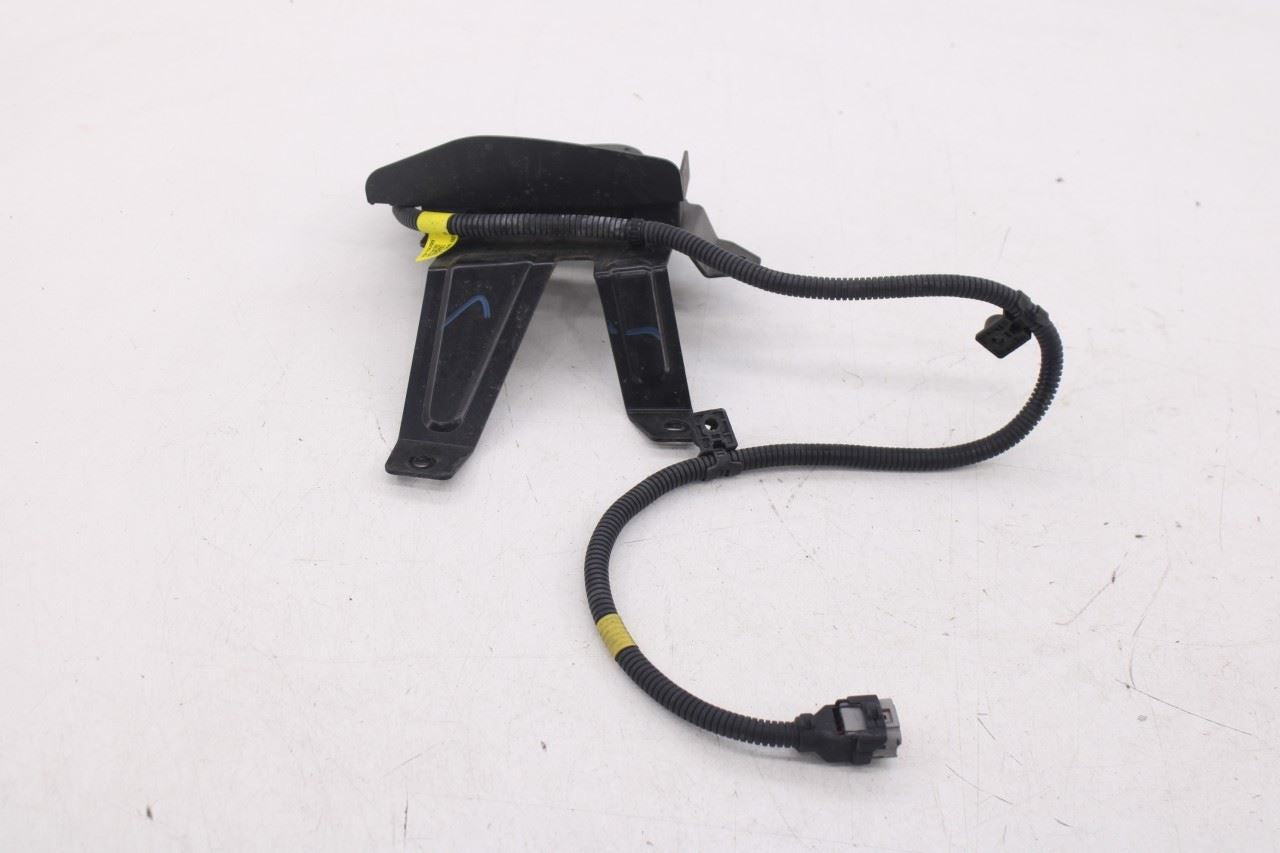 2020-2022 Hyundai Palisade Limited AWD Rear Left Blind Spot Sensor 99140-S8030 - Alshned Auto Parts