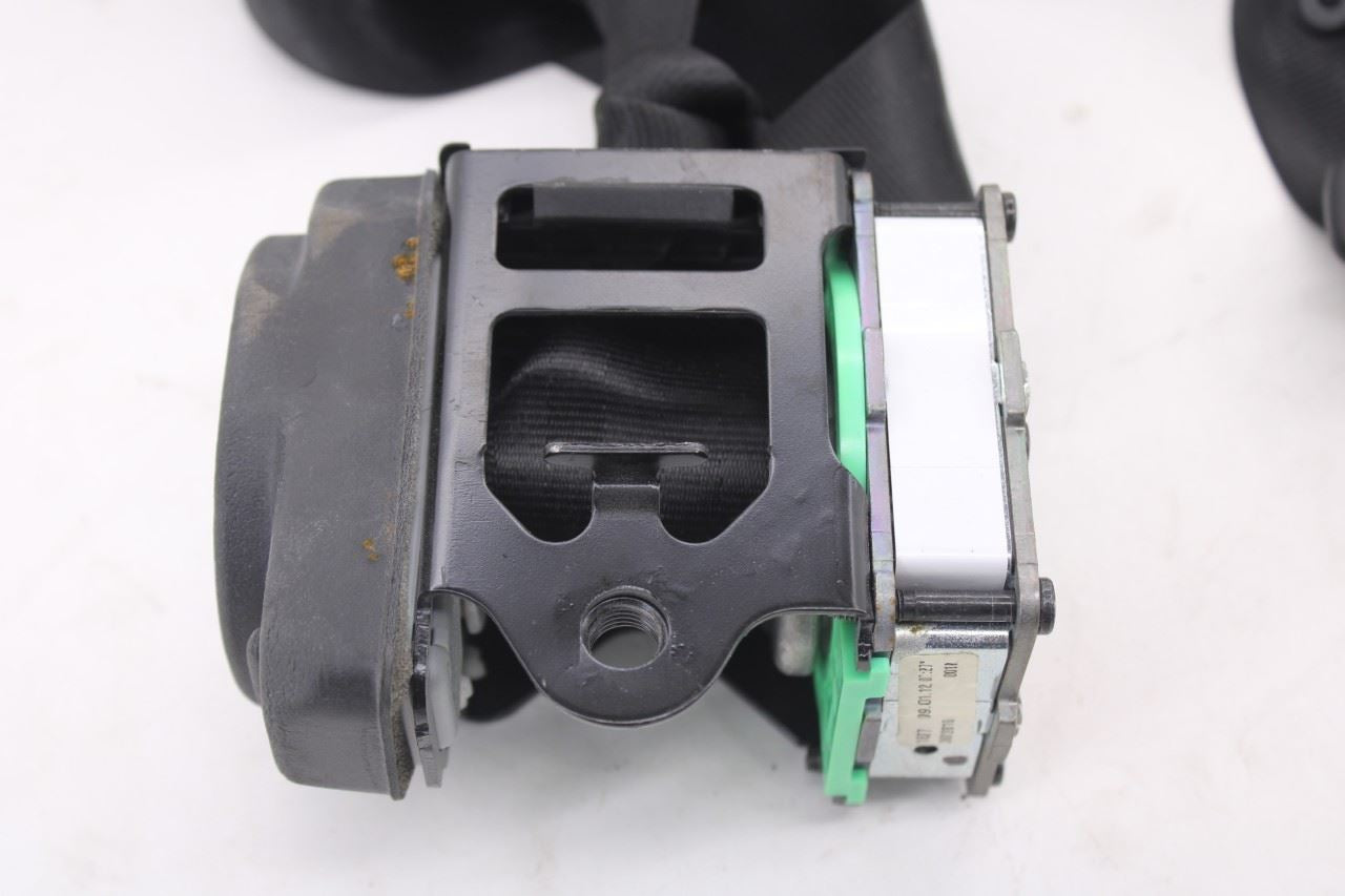 2012-2018 Audi A7 Premium 3.0L AWD Rear Right Side 2nd Row Seat Belt Retractor - Alshned Auto Parts