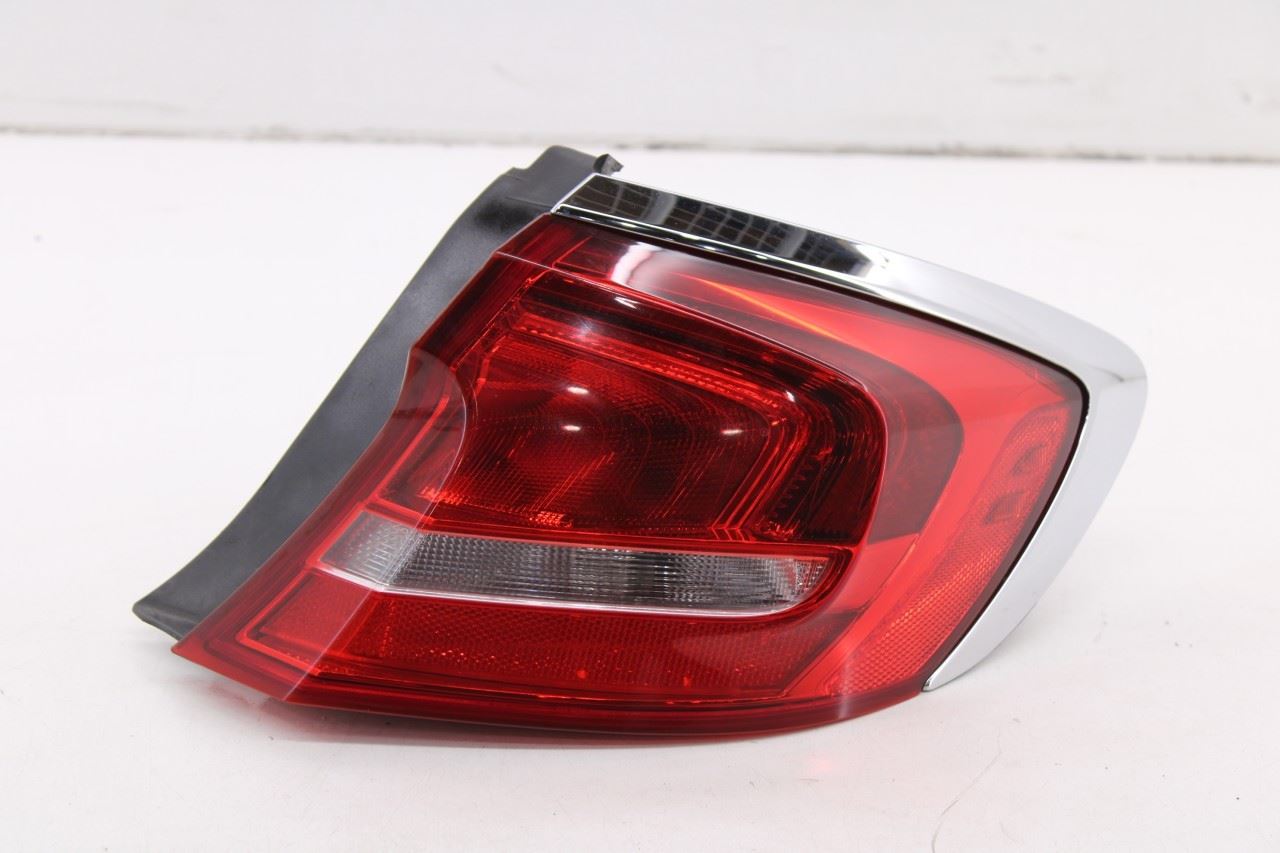 17-19 Buick Lacrosse Premium Rear Right Passenger Side Tail Light Lamp 266987370